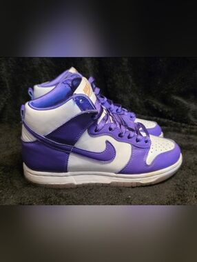 Nike Women’s Purple and White High-Top Sneakers